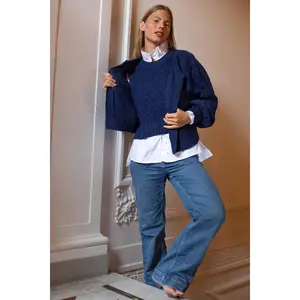 Barrel Sleeve Cardigan | Navy Trellis