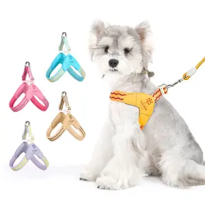 New Dog Harness Vest, Adjustable Neck and Chest Strap, Soft Thick Padding, Traction Buckle, Suitable for Small Medium Dogs, Daily Walk Training