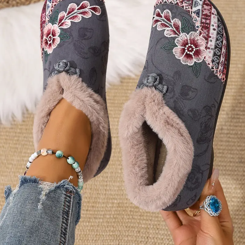 Women's Winter Snow Boots, Floral Flat Slip-On Short Boots, Western Embroidered Boots, Insulated Shoes, Lightweight Warm Daily Travel Party Boots, Ankle Snow Boot, Footwear