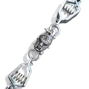 THE SPARTAN DOUBLE CLAMP GLOVE CLIP