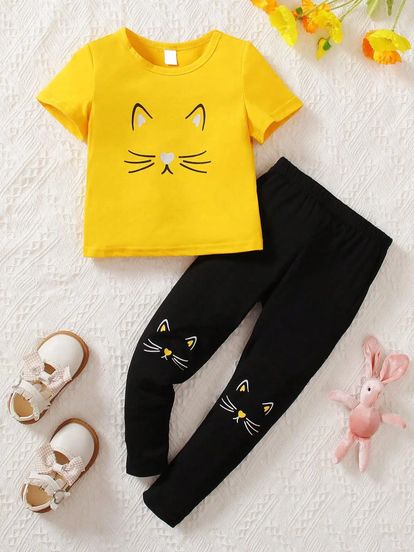 Girl's Cartoon Cat Print Short Sleeve Tee & Trousers Two-piece Set, Casual Round Neck T-shirt & Pants for Summer, Kids Clothes for Daily Wear