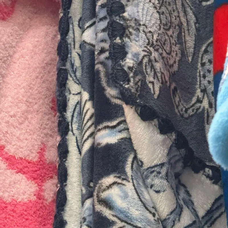 Blanket soft throw
