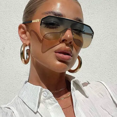 Women's Elegant Metal Frame Sunglasses, UV Protection, Sun Protective Sunglasses, Lightweight & Durable, Perfect for Vacation, Casual Wear, Holiday Gift, Trendy Sunglasses, Summer Trendy Sunglasses, Trendy Styling Sunglasses