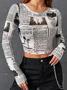 SHEIN EZwear Newspaper Print Crop Top