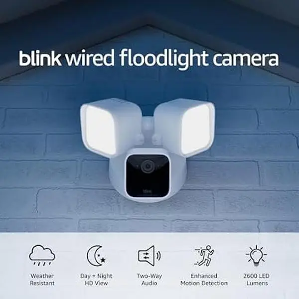 Blink Wired Floodlight Camera, Smart security camera, 2600 lumens, HD live view, enhanced motion detection, built-in siren, Works with Alexa, 1 camera (White)