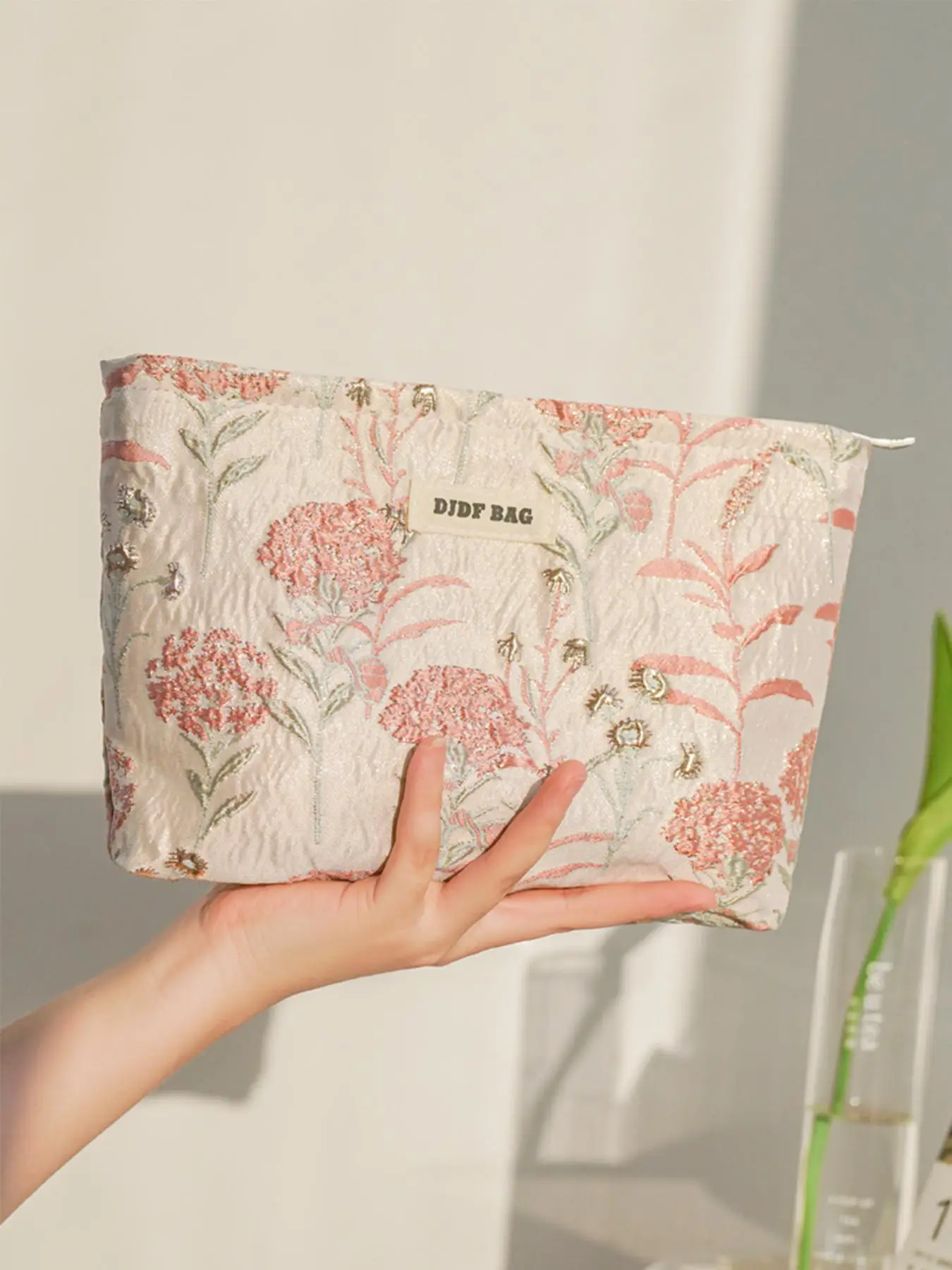 Floral & Letters Pattern Makeup Bag, Large Capacity Cosmetic Storage Bag, Zipper Makeup Organizer Pouch, Casual Trendy Versatile High-quality Daily Ba