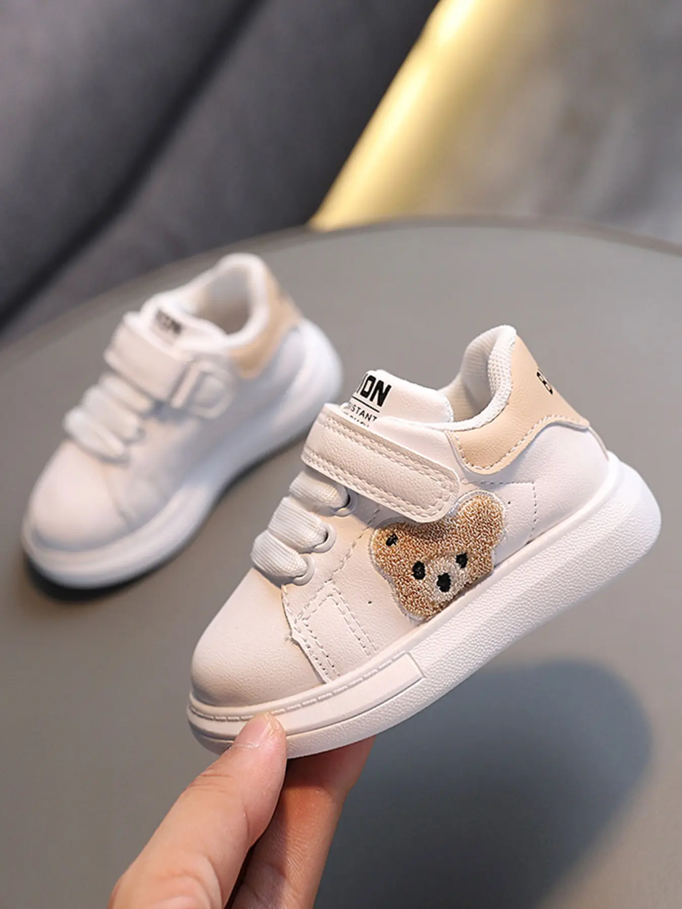 Cute Bear Shoes, New Magic Tape Soft Sole Baby Shoes, Fashion Unisex Casual Shoes for Kids, Soft Soled Shoes, Walking Shoes Babies, Prewalker Toddler Shoes