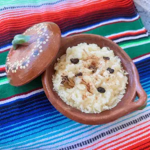 Arroz con Leche Cazuelita Candle