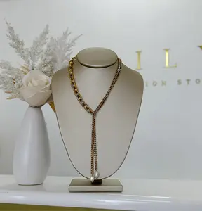 Carrie Pearl Necklace