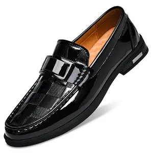 European Style Retro Fashion Men’s Patent Leather Loafers Checkered Pattern Metal Buckle Slip-On Dress Casual Shoes 8010