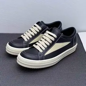 The 2025 new low-top men's shoes ro dunk, the first year dark leather large-sized thick-soled height-increasing board shoes