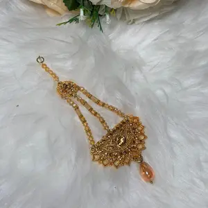 Jhumaar Side Jhumaar with Elegant Design and Intricate Beading for Special Occasions