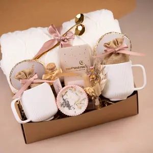 Gift Box for Couples Engagement Gift Wedding Gift Care Package for Parents Gift for Couple New Homeowners Gift Gift For Family Realtor Gift 3CSCK