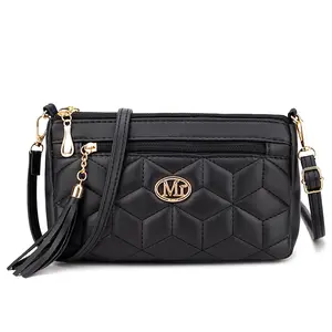 Retro-style Casual Textured Black Women's Single-Shoulder Bag Shoulder Strap for Commuting & Everyday Use
