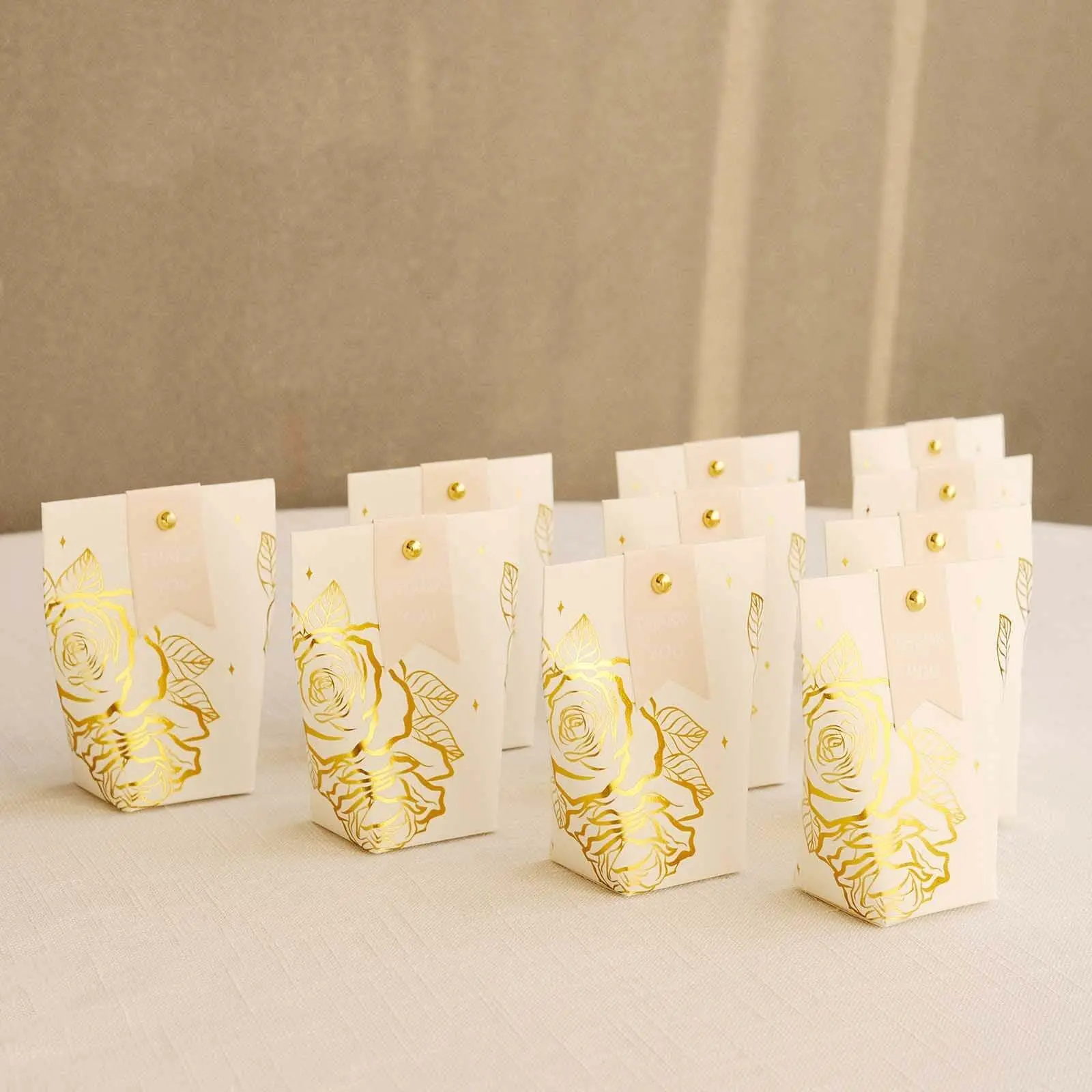 25-Pack White Printed Disposable Paper Pouches - Gold Rose Flower Print, Collapsible Candy Gift Bags with Pin and Tags, 4.5"x4" Inches, for Dainty Gifts & Wrapping (Office Stationery Supplies)