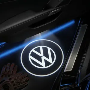2 Pcs Volkswagen Carbon Fiber Welcome Light Set, Car Door Projection Lamp, Laser Light, Decorative Floor Lamp, Car Door Lights (batteries Not Included)