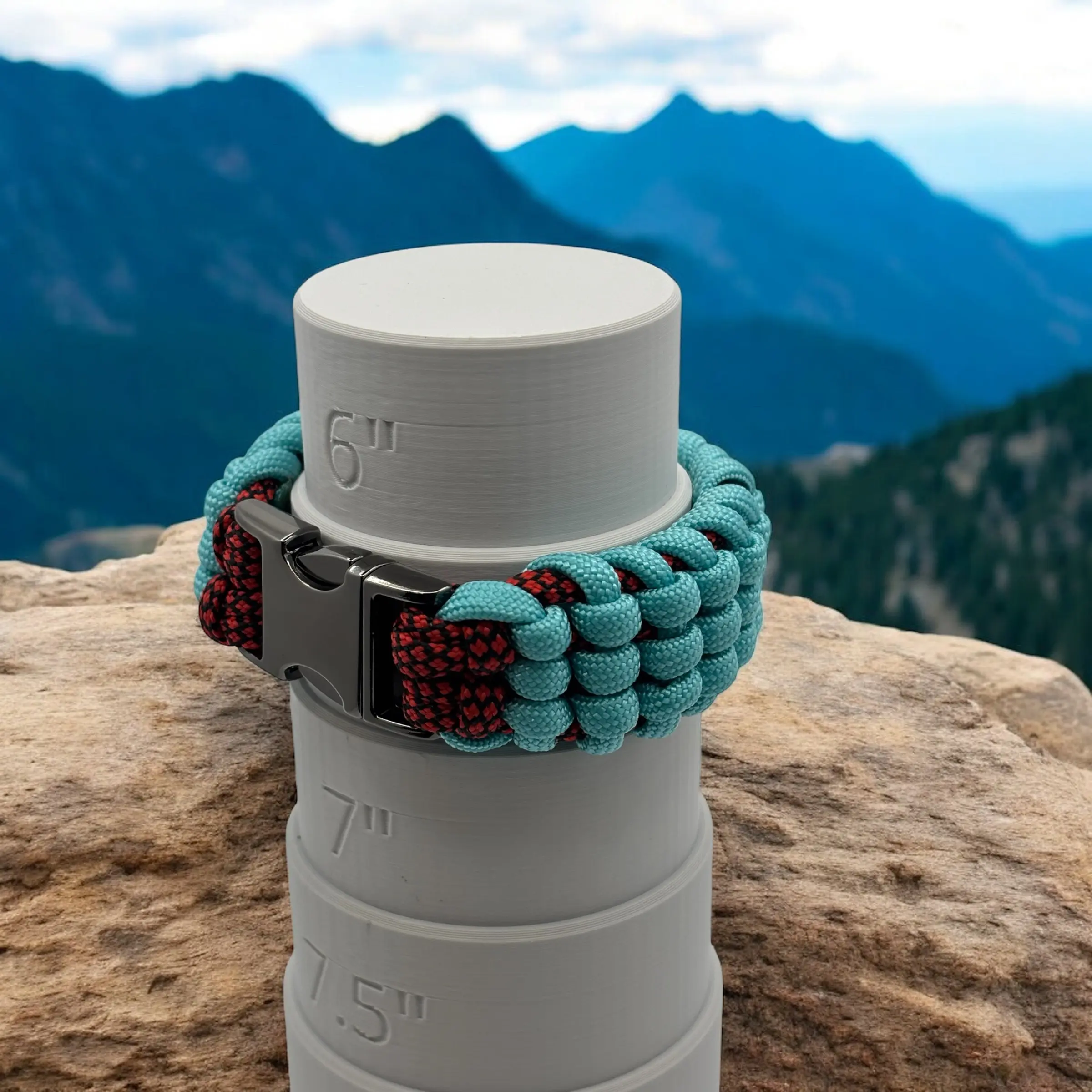 Handmade Track Knot Paracord Bracelet with Metal Clasp – Blue & Red