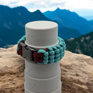 Handmade Track Knot Paracord Bracelet with Metal Clasp – Blue & Red