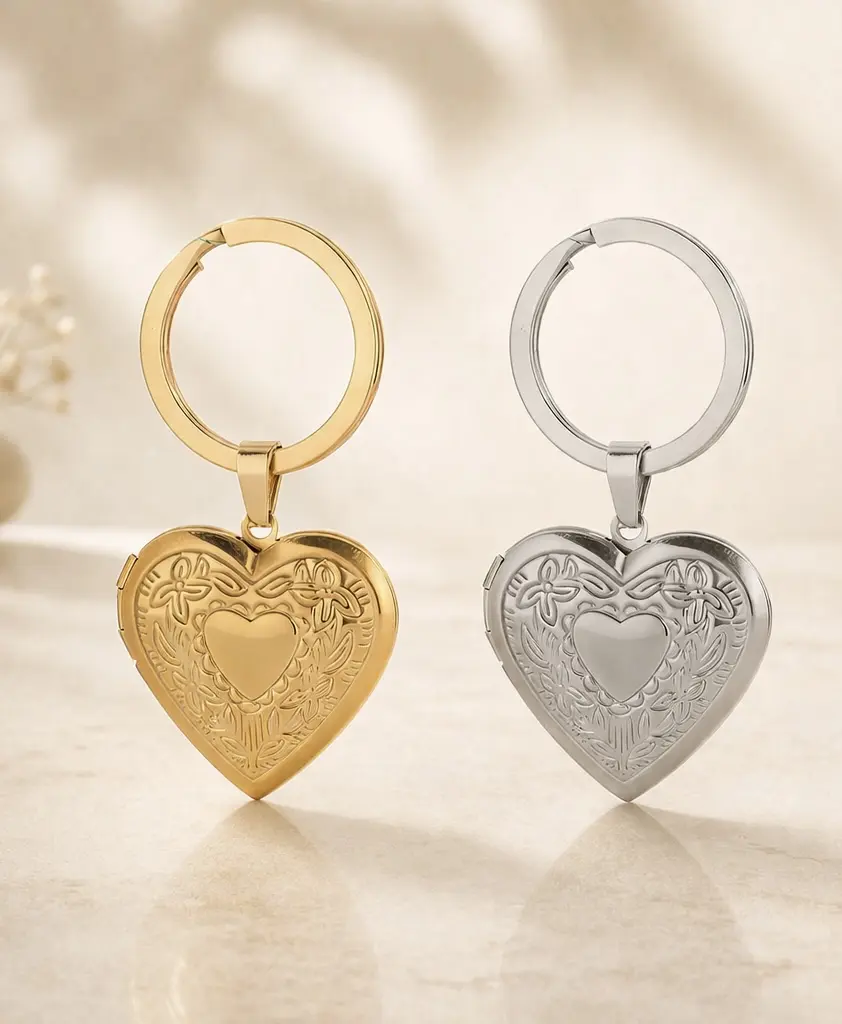 Heart Stainless Steel Locket Keychain with 2 Photos Heart Stainless Steel Locket Keychain with 2 Photos