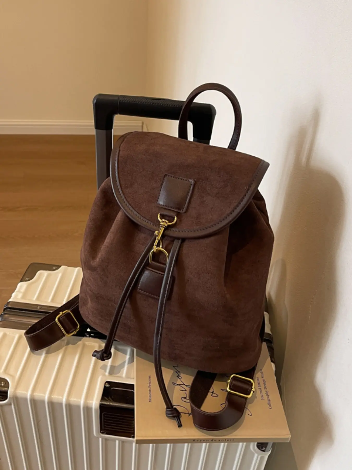 Large Capacity Fashion Suede Backpack, Multifunctional Vintage Small Bag, Women's New Trendy Commuter Daily Travel Bag, Casual Lightweight Backpack, Backpacks Women