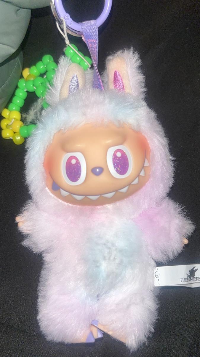 Item: LUCK+Five sets of clothing