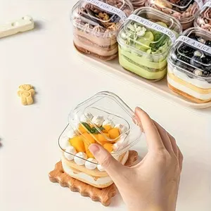 50pcs Square Transparent Mousse Cup Candy Box, Dessert and Fruit Pudding Jelly Ice Cream Baking Container for Birthday Weddings Holidays Parties, Party Supplies, Event Catering, Square Containers, Modern Servingware, Lightweight Cups, Cake Containers