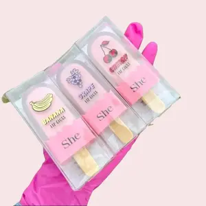 She Lip Gloss - Perfect for everyday and natural look - Shiny and Hydrating lip gloss set vegan and paraben free (Strawberry, Peach, Coconut, Cherry, Banana, Grape)