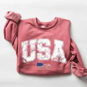 Retro USA crewneck for women – patriotic 4th of July sweatshirt to show your American pride in style, 4th of july outfits for women, 4th of july, 4th of july shirt, 4th of july shirt for women, t shirts for men