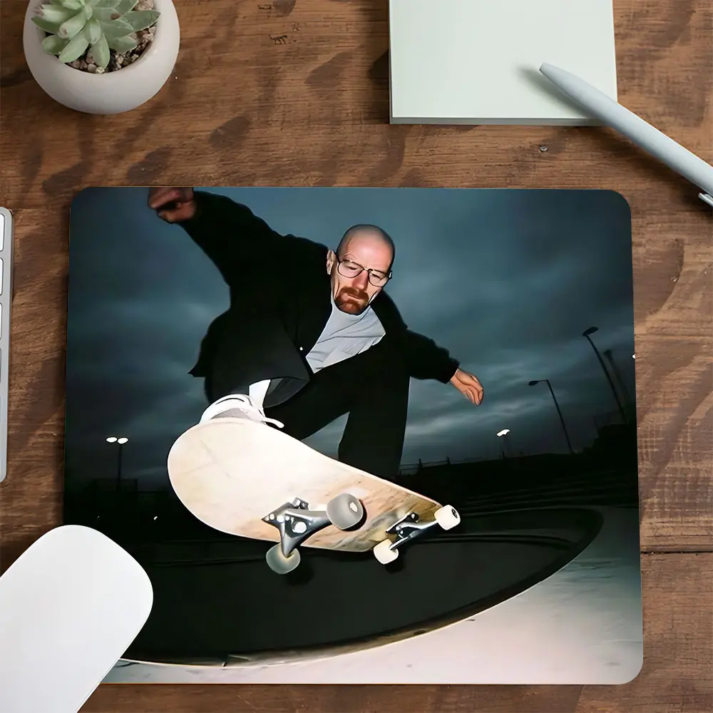 Funny Skateboard Adventurer Design Square mouse pad, Aesthetic Desktop Decorative Protective Pad, Rubber Anti-slip Lockedge Work Pad, Small Size Suitable for Laptop, Desktop Computer Games, Work, Family, Gaming Mouse Pad, Made for Gaming, Mousepad