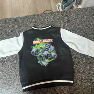 Boys' Spring & Fall Cool Creative Off-Road Kart Print Jacket, Comfortable Casual Sports Outerwear, Fitted Style, Moderate Fabric Thickness