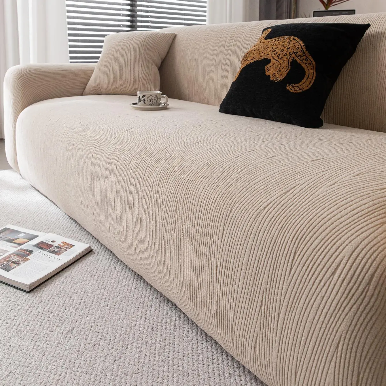 Solid Color Sofa Cover, 1 Count Soft Comfortable Breathable Sofa Slipcover, Dust-proof Sofa Protector for Home Living Room Office