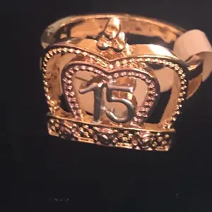 Quinceañera Ring 15 with Heart Design and Number 15