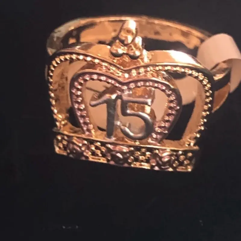 Quinceañera Ring 15 with Heart Design and Number 15