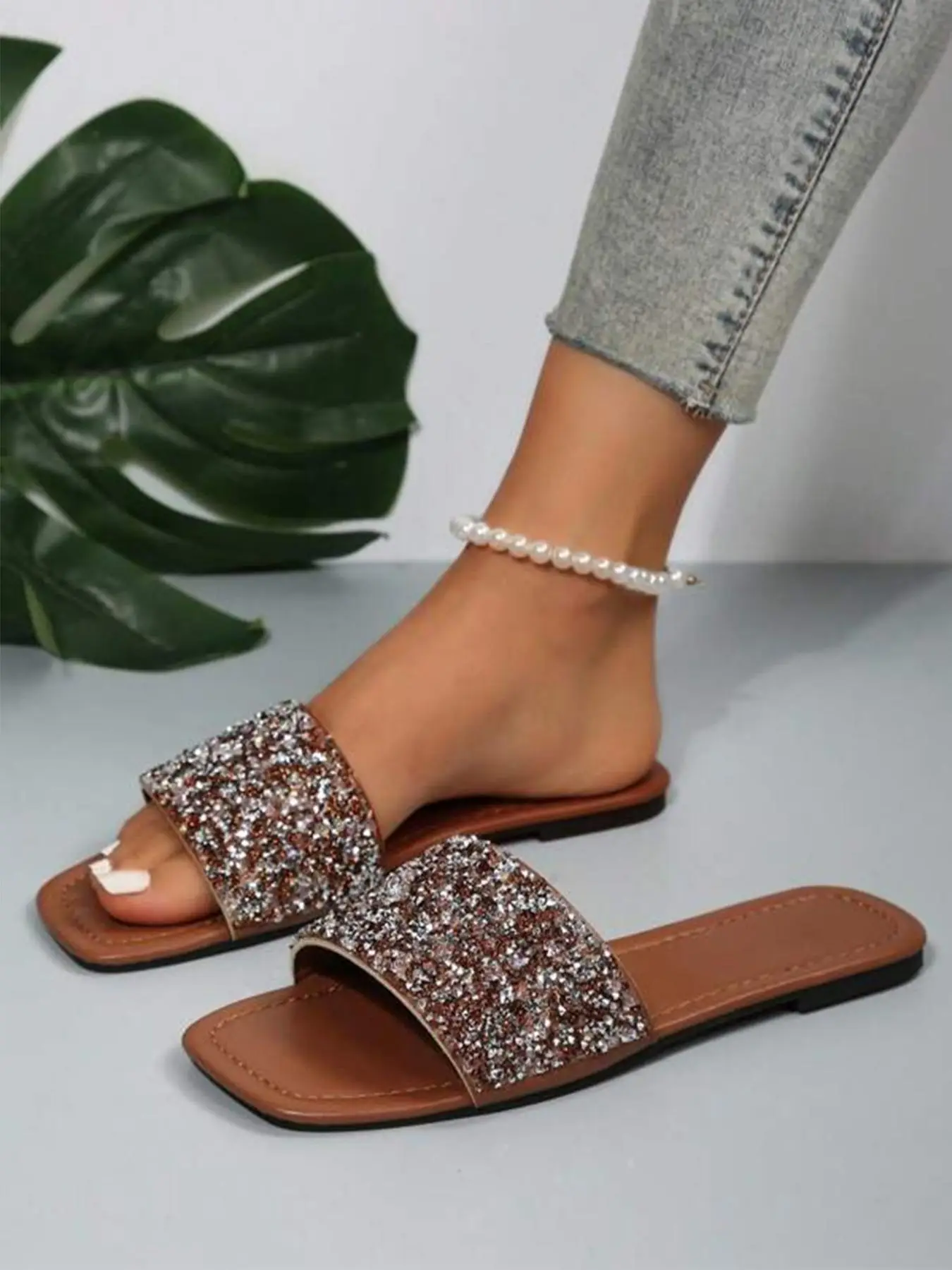 Women's Fashionable Casual Rhinestones Design Square Toe Flat Slide Sandals Summer 2024
