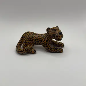 Handmade jaguar figure from Chiapas, Mexico Handmade jaguar figure from Chiapas, Mexico