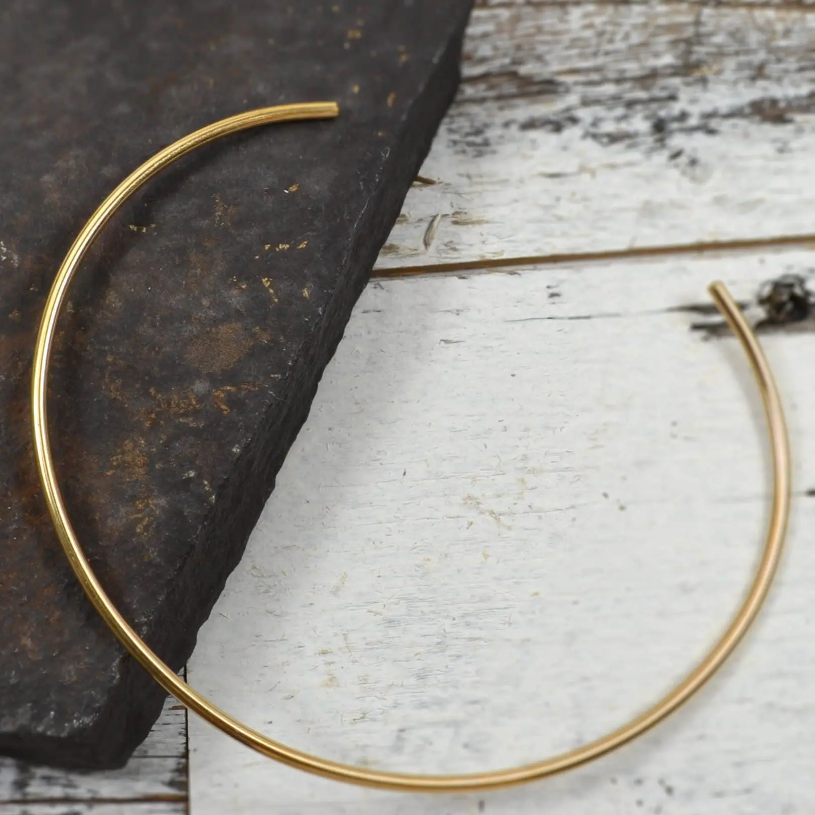 Bronze Neck Cuff/ Metal Choker, Discreet Day Collar