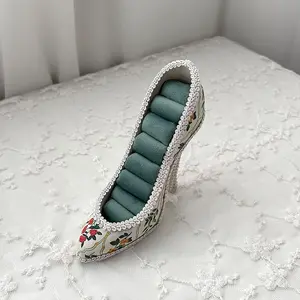 Spring New Traditional Jewelry Display Stand, Elegant Earring Photography Props, Ring Storage Rack, Live Stream Setup Accessory