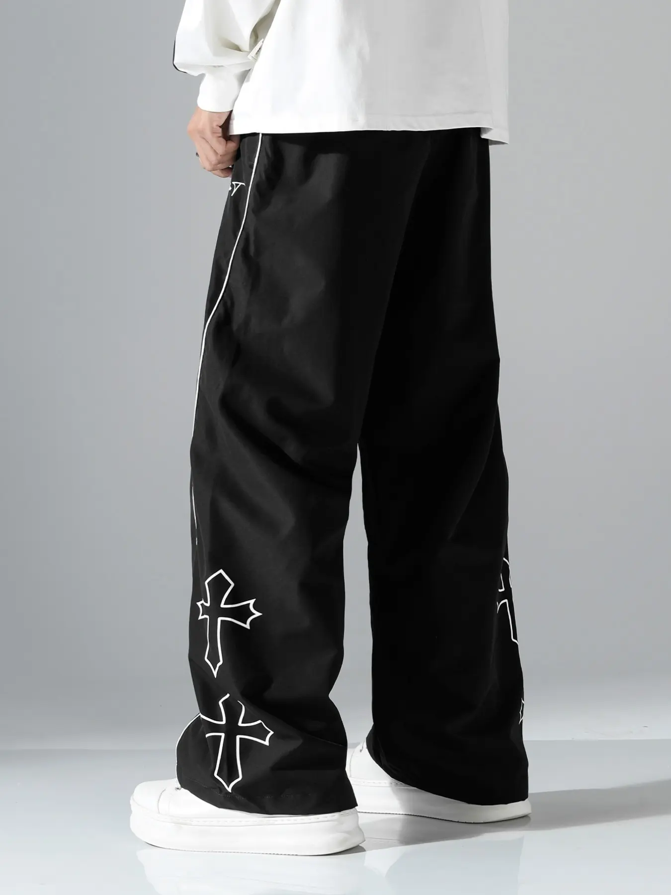 Men's Casual Cargo Trousers with Cross Stitching, Reflective Side Strips, Loose Straight Leg, Spring Summer Streetwear, Daily Commute