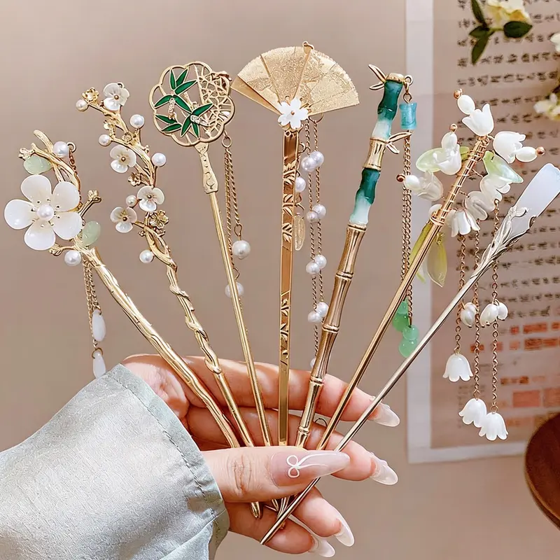 7 Pcs New Traditional Chinese Hairpins for Women, Elegant Hanfu for Daily Commute, Gift for Best Friend's Birthday, Floral Hair Accessories