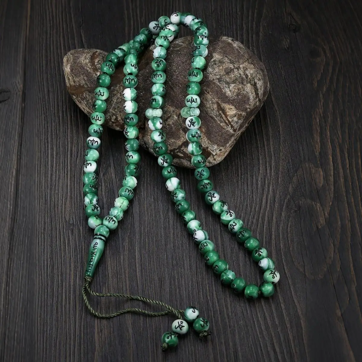 Retro Green Acrylic Prayer Beads, Unisex Handmade Ethnic Bracelet with 99 Knotted Beads, Stackable Jewelry for Ramadan, Prayerbeads