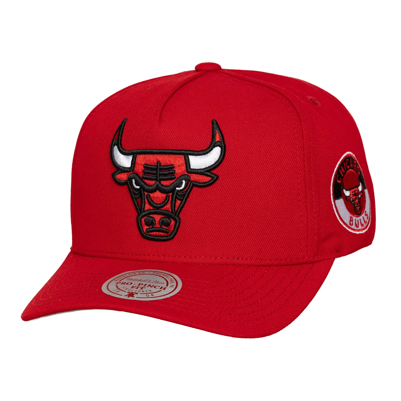 Chicago Bulls Double Clutch Pro Pinch Snapback Hat - Adjustable NBA Baseball Cap, Vintage Bulls Hat, Mitchell & Ness