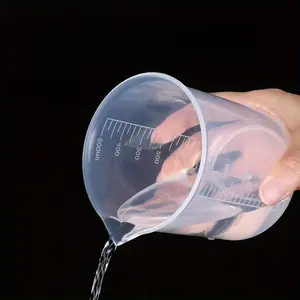 1pc Transparent Plastic Measuring Cup with Graduated Scale -500ml, Food-Safe Liquid Jug for Kitchen, Baking, and Cooking, Kitchen Measuring Tool | Transparent Beaker | Durable Beakers