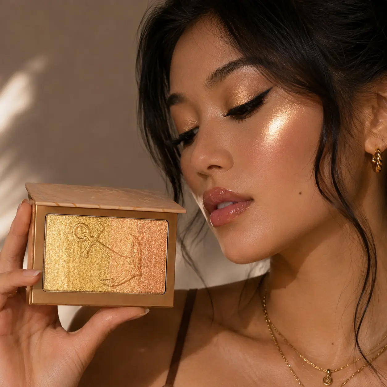 Sunset Cruise Gradient Golden Glow Highlighter - Multipurpose Radiant Glow Bronzer Makeup Blend
