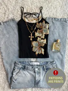 Women's Slim Fit Halter Vest, Vintage Floral Print, Adjustable Straps, Perfect All-Season Versatile Piece, Casual Daily Wear & Fitness