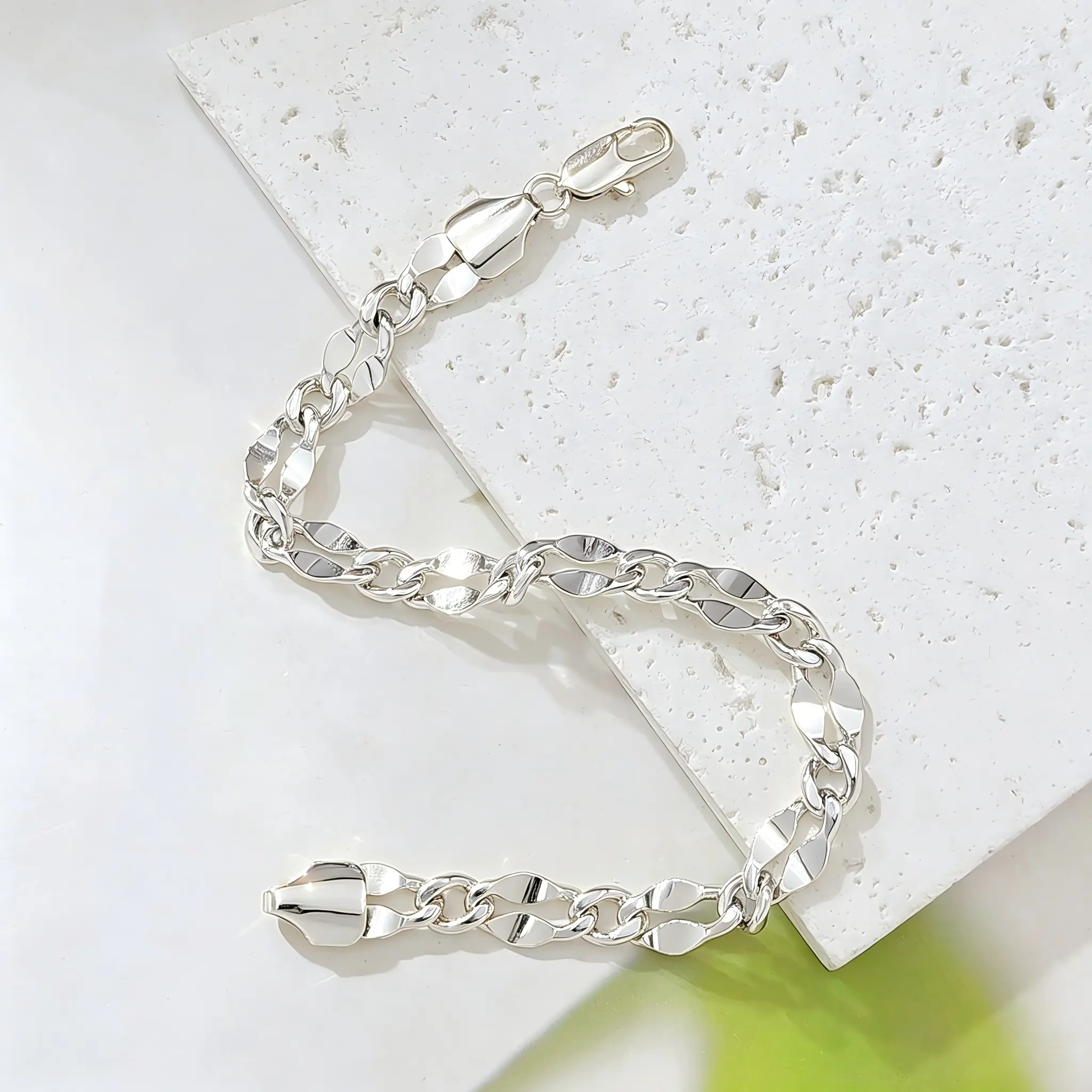 925 Sterling Silver Cuban Link Bracelet for Women Men, Classic Polished Chunky Curb Chain Bracelet with Lobster Clasp, Minimalist Daily Wear Fashion Jewelry Gift