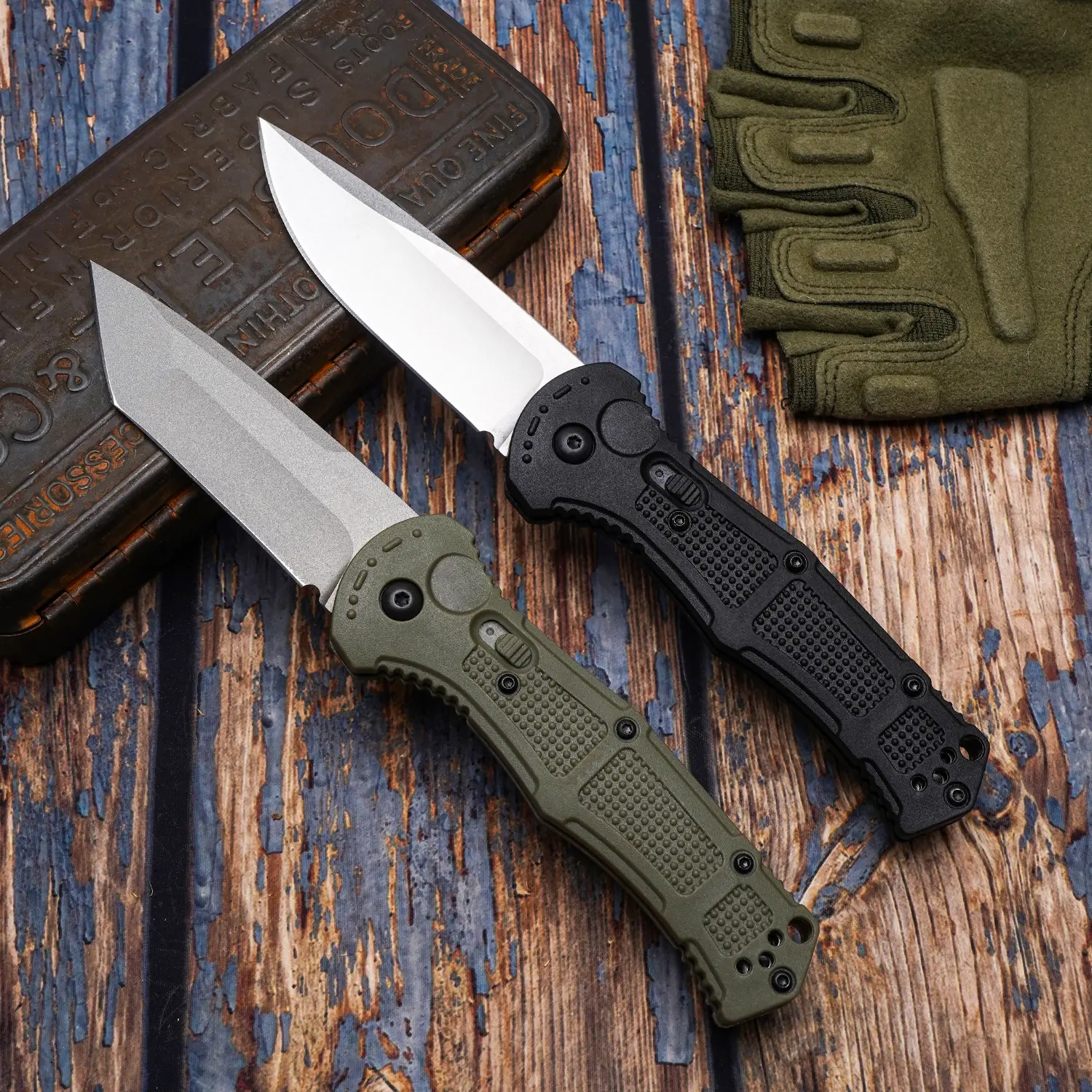 Non-Slip Textured Grip Folding Utility Knife, Durable Everyday Carry Cutting Gear for Outdoor Adventures & Household Tasks