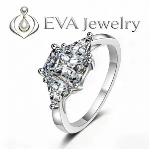 [EVA Jewelry] Emerald & Radiant 925 Sterling Silver Synethic Moissanite Ring