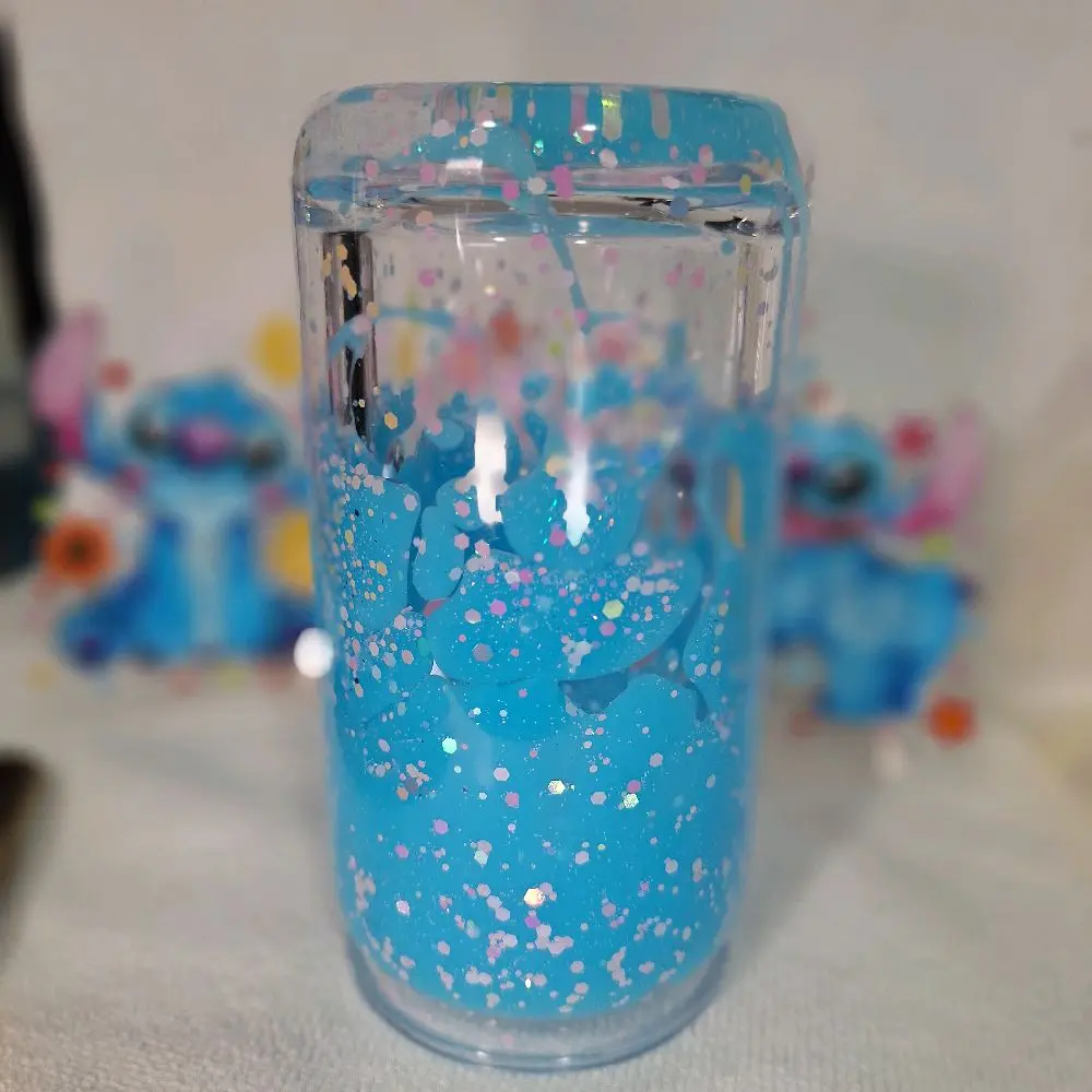 Customizable Vaso Snow Globe - Personalized Decor for Gifting or Home Display
