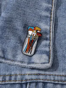 Paintbrush Design Brooch, Fashion Alloy Badge for Daily Clothing Decor, Enamel Pin Suitable for Backpacks, Jeans, Scarves, Hats Decoration Fixed Buckle, Casual Zinc Alloy Jewelry for Men & Women, Durable Metal Pins