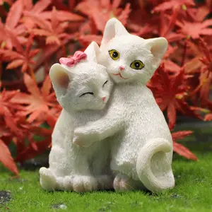 Cute Resin Kitten Ornament — Home & Desktop Decor, Birthday Gift, Creative "Couple Cats" Design